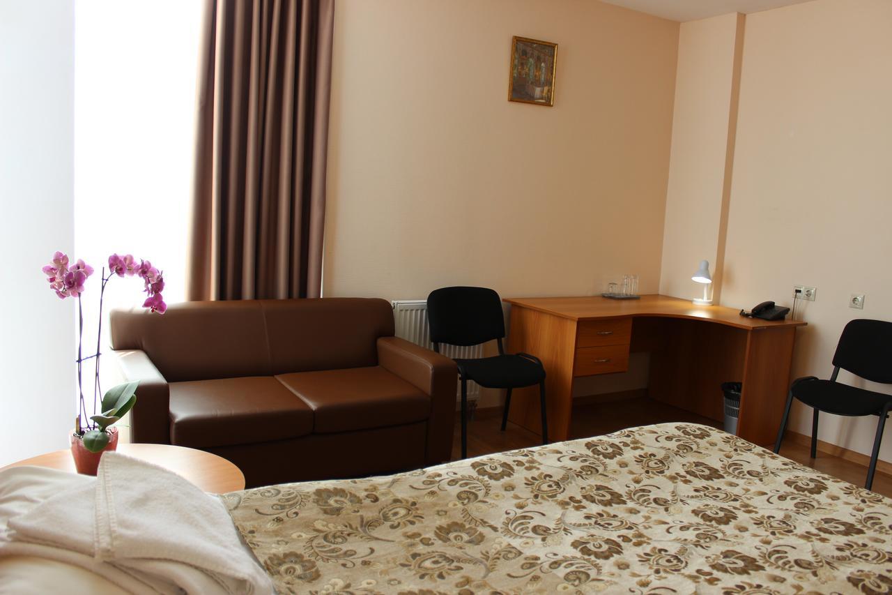 Gostinitsa Akademicheskaya Kaliningrad Hotel Екстериор снимка